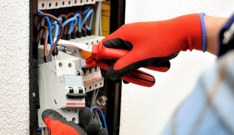 Understanding the Role of an Electrical Contractor: Powering Modern Infrastructure