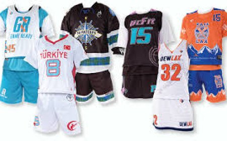 Custom Lacrosse Uniforms That Combine Durability with Style