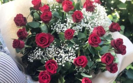 From Boutique Bouquets to Grand Gestures: Melbourne’s Floristry Scene with NAZ Flowers and Gifts