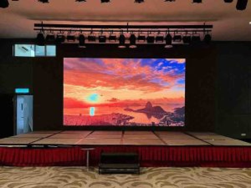 How Does Viewing Experience Differ Between LED and LCD Video Walls?